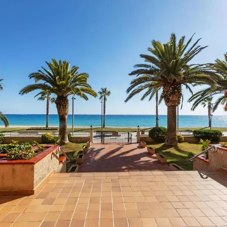 Seafront Views In Torre Valentina
